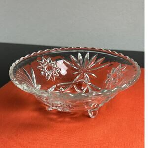 Vtg footed Anchor Hocking - Scalloped Edges- Star of David- Clear Pressed Glass